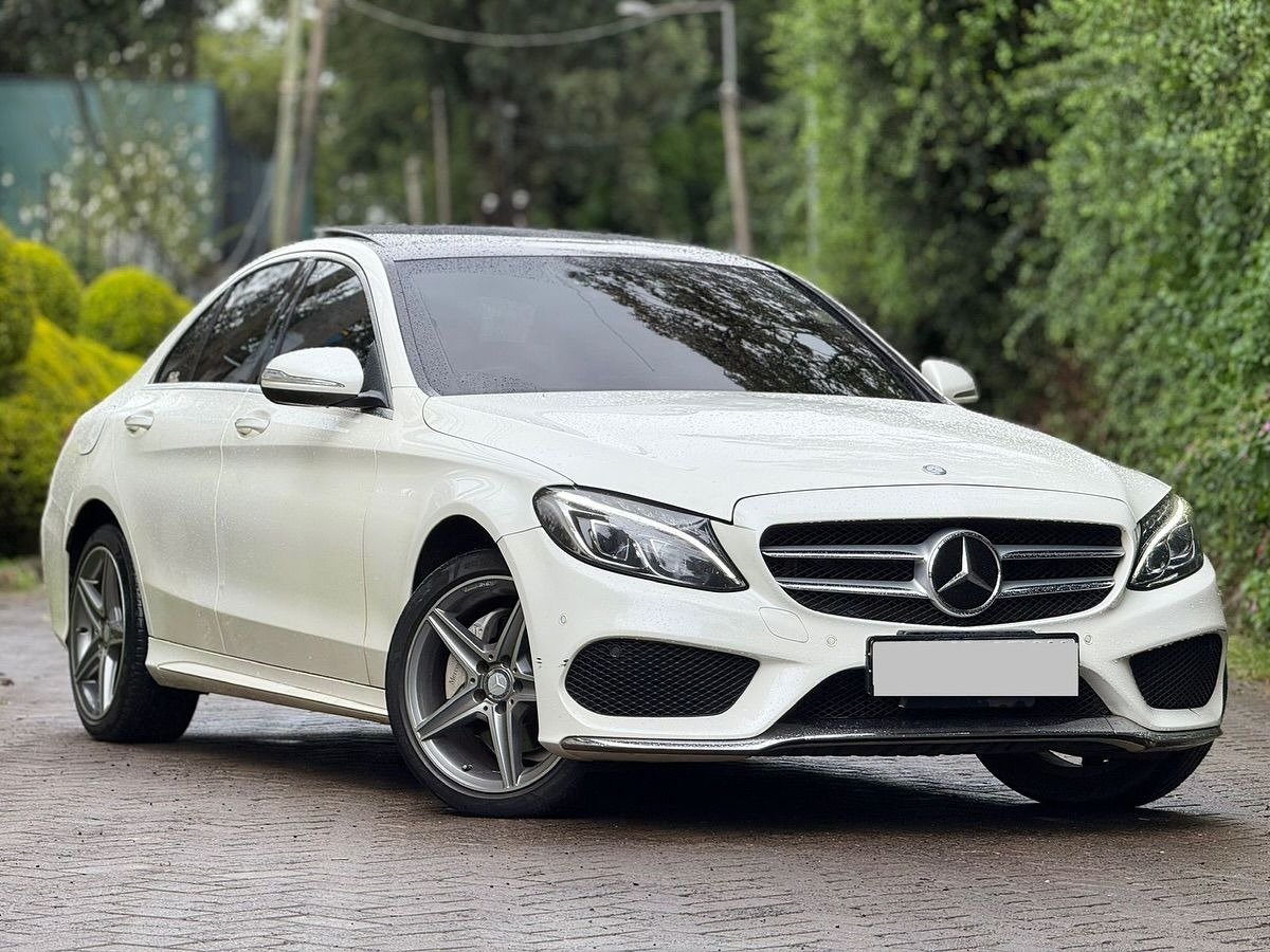 Comfort sedans — Mercedes-Benz C-Class